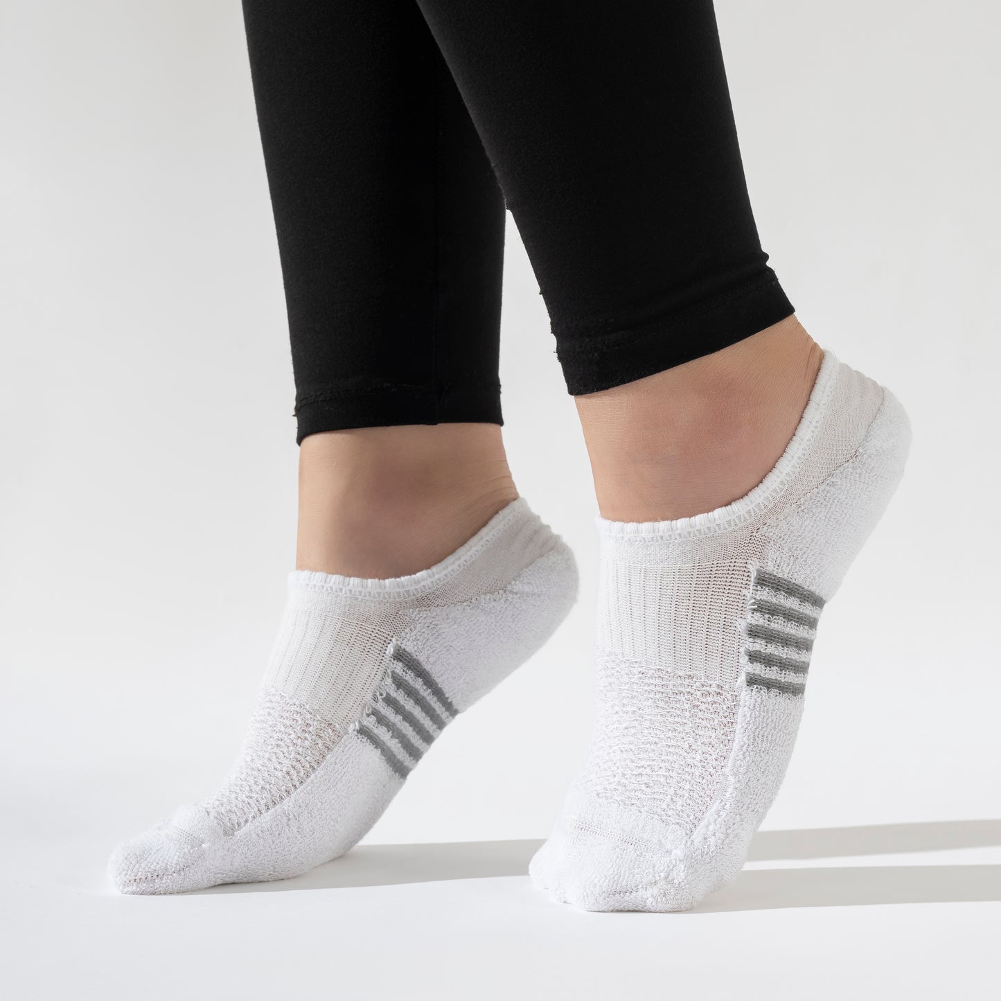 No Show Socks Womens Cushioned Low Cut Invisible Footies, 6 Pairs Running Athletic Gym Ankle Women Socks